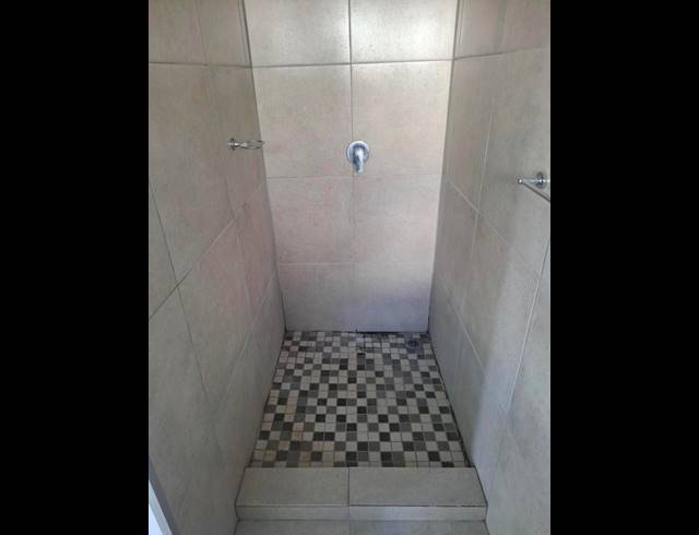 1 BEDROOM PROPERTY TO RENT IN GOODWOOD CENTRAL